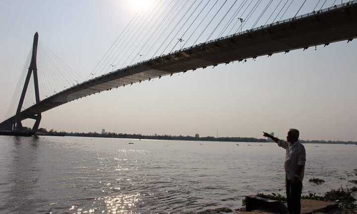 Người tự tử ở cầu Cần Thơ gần bằng vụ sập cầu năm 2007