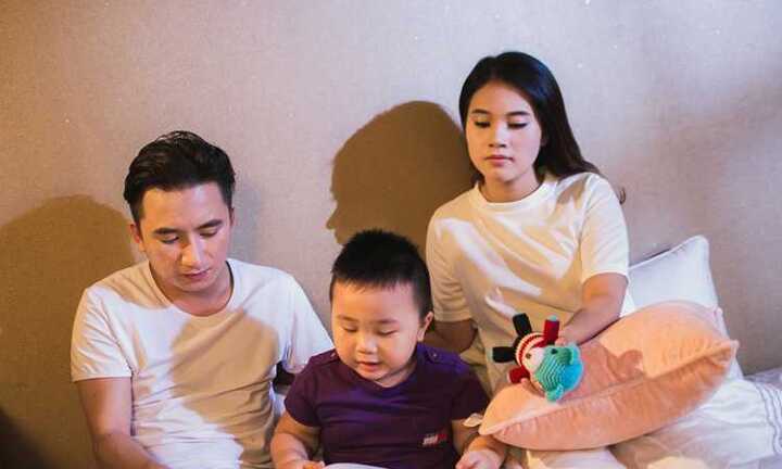 Phan Mạnh Quỳnh hé lộ hình ảnh bên 'vợ và con'