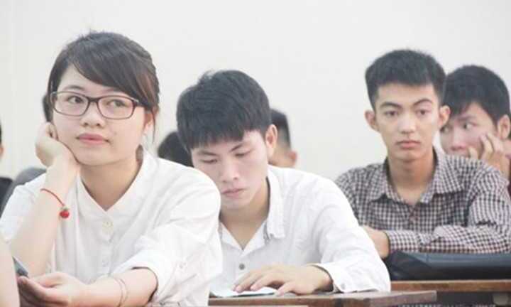 Thi THPT quốc gia năm 2017: 'Lâu nay Lý, Hóa, Sinh vẫn thi trắc nghiệm có vấn đề gì đâu'