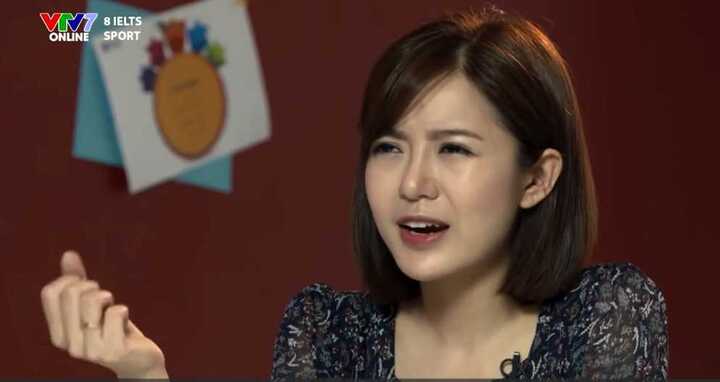 Trình nói tiếng Anh của 4 hot girl Việt khiến nhiều người ngỡ ngàng