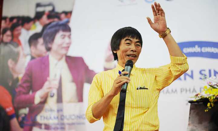 TS Lê Thẩm Dương chỉ điểm yếu 'chết người' của sinh viên Việt