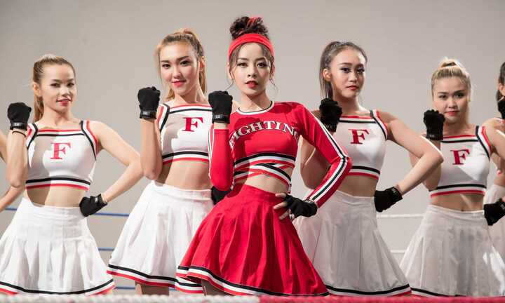 Chi Pu khoe tài ca hát, vũ đạo không thua kém gì sao Hàn