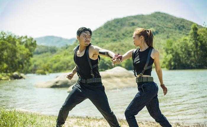 ‘Găng tay đỏ’ thu về 0 đồng sau 10 ngày chiếu