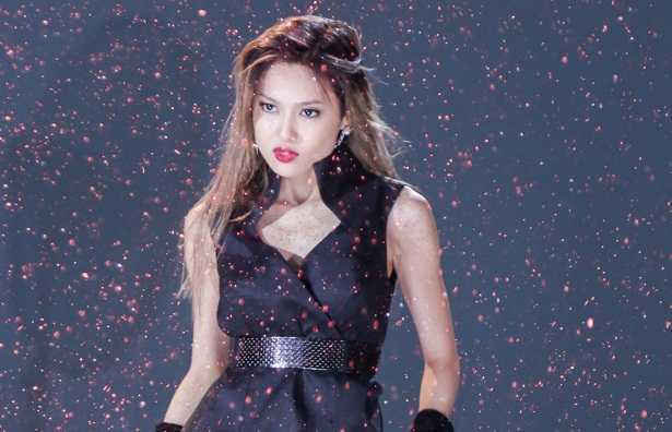 Top 7 Next Top thăng hoa cùng 'vũ điệu tóc'