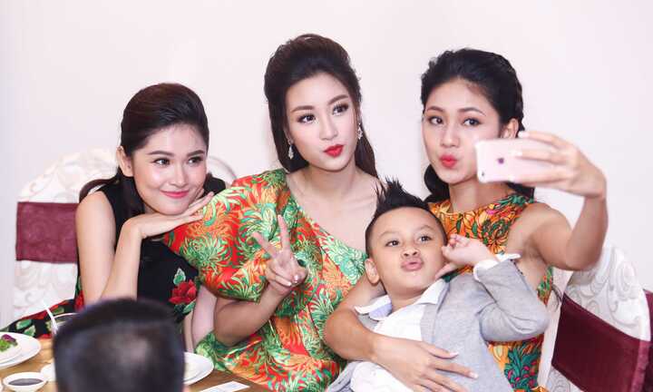 Top 3 Hoa hậu Việt Nam 2016 khoe vẻ đẹp rạng rỡ sau khi đăng quang