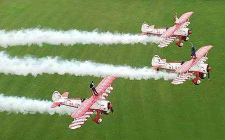 Những hôn lễ độc đáo nhất thế giới