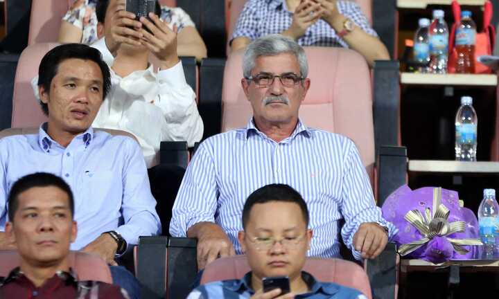 HLV Calisto: 'Tôi mong Việt Nam vô địch AFF Cup 2016'