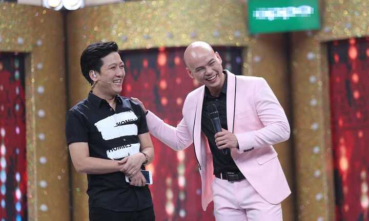 Trường Giang bối rối khi bị đá xéo 'chuyện yêu' Nhã Phương