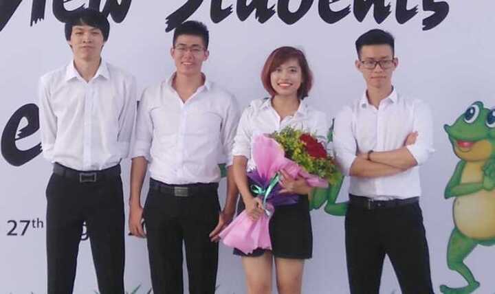 'Chiếc áo ma thuật' do sinh viên Việt chế tạo khiến nhiều người ngỡ ngàng