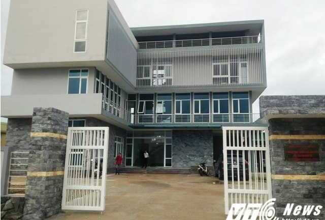 Người mua hồ sơ dự thầu bị nhóm 'xã hội đen' uy hiếp, dọa nạt