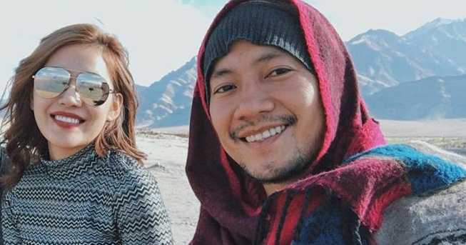 Chia tay Hari Won, Tiến Đạt và bạn gái hot girl đi du lịch nước ngoài