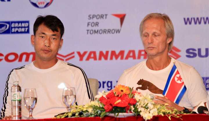 Thủ môn Triều Tiên: Chưa bao giờ gặp tuyển Việt Nam mà thi đấu dễ dàng cả