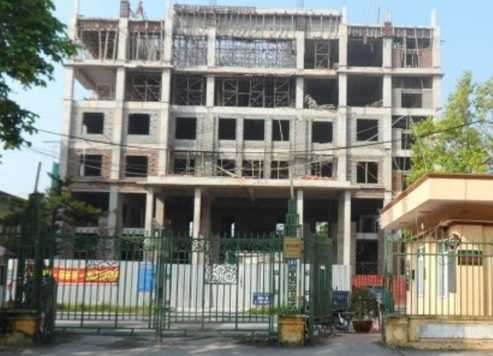 Đào móng xây kho bạc, tá hỏa phát hiện gần 90 bộ hài cốt