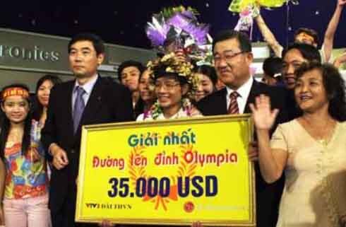 Nhà vô địch Đường lên đỉnh Olympia 2005 bị kiện ra tòa án Úc là ai?
