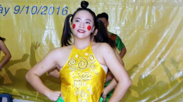 Nữ sinh Học viện An ninh khoe vũ đạo bốc lửa trong cuộc thi dân vũ quốc tế