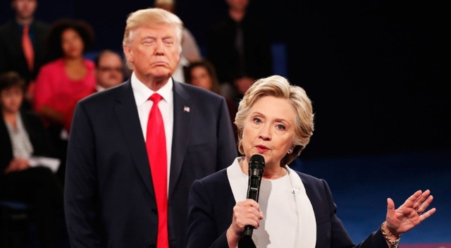 Thông điệp bí ẩn trong ngôn ngữ cơ thể của Trump khi tranh luận bầu cử Tổng thống Mỹ