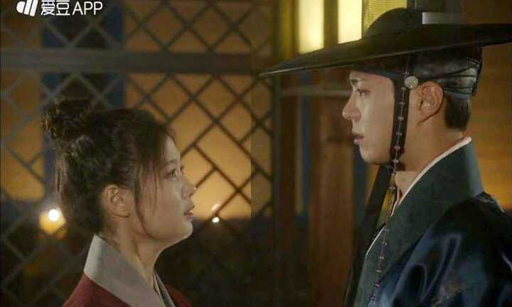 Tập 15 'Mây hoạ ánh trăng': Lee Young cắt vòng hẹn ước, quốc hôn vẫn được cử hành