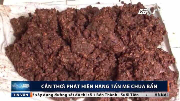 Bắt quả tang cơ sở đóng gói me chua đã lên nấm mốc