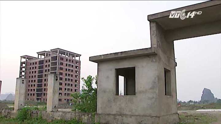 Nghịch lý trường đại học hơn 400 tỷ ở Ninh Bình chỉ để phơi sương