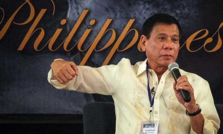 Trump và Clinton sẽ dùng đối sách gì với Tổng thống Philippines nếu đắc cử?