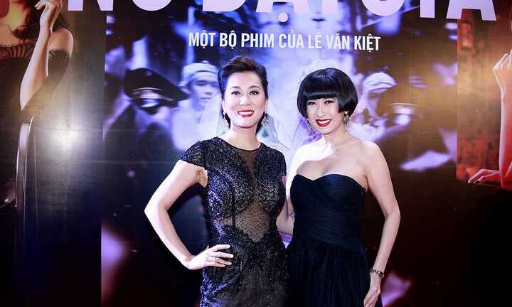 Trở về Việt Nam, MC Kỳ Duyên làm 'dậy sóng' fan Đà Nẵng