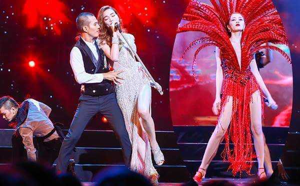 Hồ Ngọc Hà, Bảo Anh đọ vẻ gợi cảm trong 'siêu show kim cương' của Mr Đàm