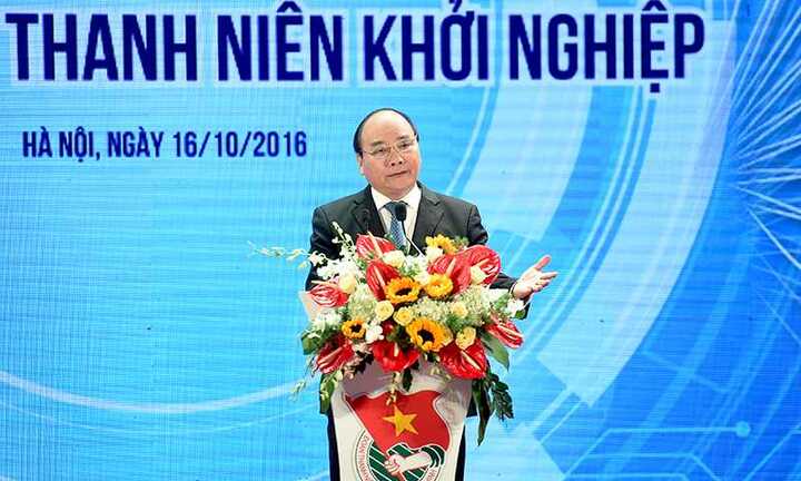 Thủ tướng: 'Trên thế giới có người khởi nghiệp ở tuổi 20'