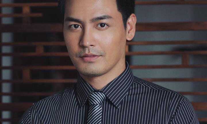 Chỉ sau một ngày, MC Phan Anh huy động được 8 tỷ cho đồng bào miền Trung