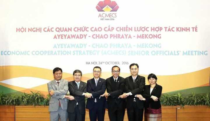 Quan chức cấp cao nhiều nước ASEAN nhóm họp trước Hội nghị CLMV 8 và ACMECS 7