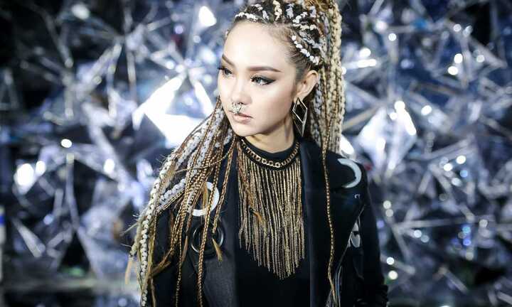 Minh Hằng bật mí học trò cưng của Tuấn Hưng là ‘người đầu tiên’ của mình