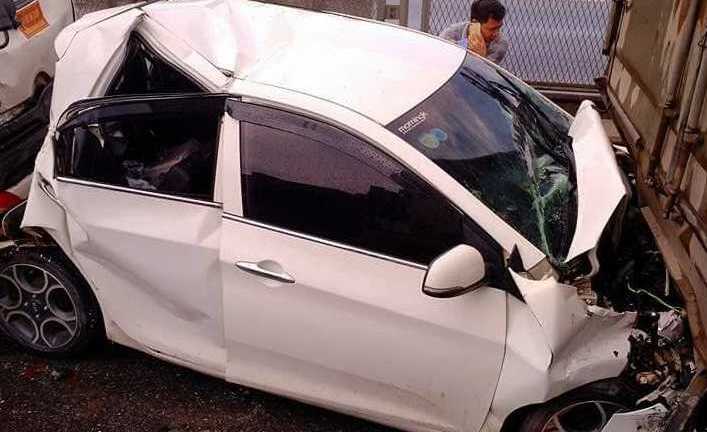 Tai nạn liên tiếp ở Thủ đô, nhiều tuyến đường tê liệt