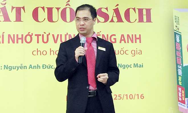 'Phù thủy' bật mí cách học tiếng Anh đơn giản theo cách của người Do Thái