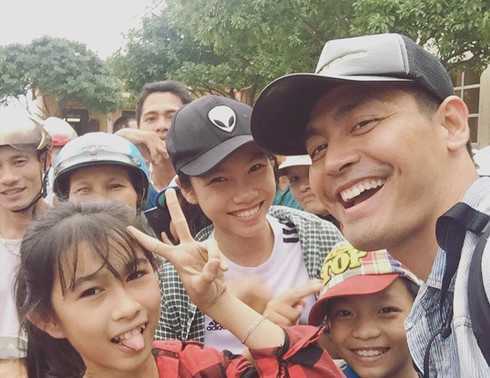 MC Phan Anh công khai số tiền làm từ thiện và tìm được người hỗ trợ về pháp lý