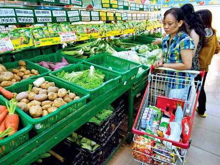 TPHCM: Sức mua giảm do ngập nặng