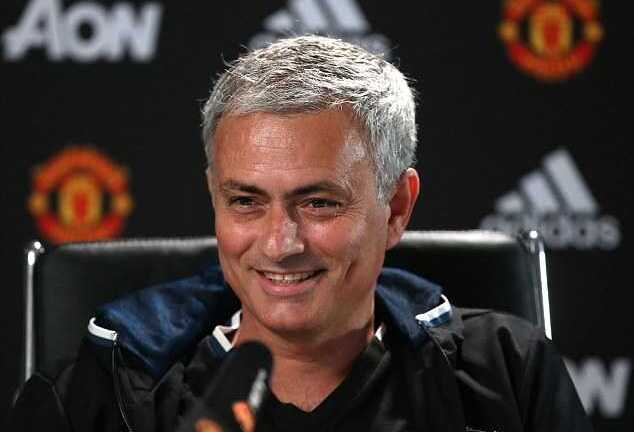 Jose Mourinho kêu than: Tôi cần thêm thời gian