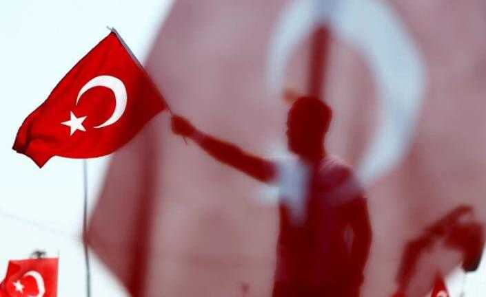 Thêm 10.000 quan chức Thổ Nhĩ Kỳ 'bỗng nhiên mất việc'