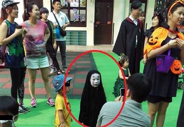 'Con ma' đáng yêu nhất Halloween 2016 làm chao đảo cộng đồng mạng
