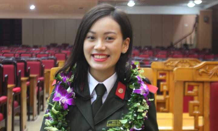 Nữ sinh xinh đẹp giành giải Nhất nghiên cứu khoa học Học viện An ninh