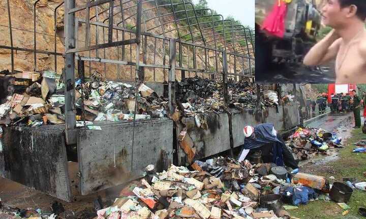 Đám đông lao vào hôi của xe tải bị cháy, tài xế bất lực bật khóc