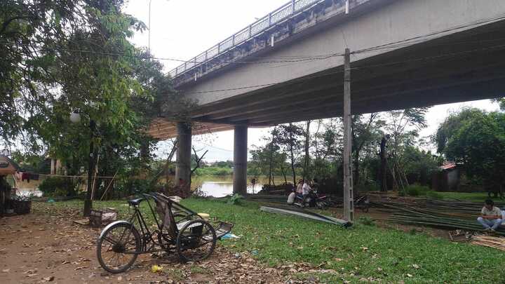 Buồn chuyện gia đình, nam thanh niên nhảy cầu tự tử