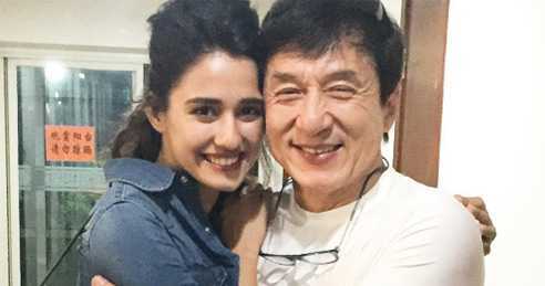 Mê mệt với 2 người đẹp trong phim hành động của Thành Long