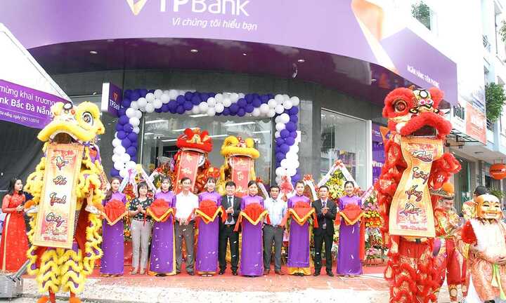 TPBank khai trương điểm giao dịch hiện đại tại Đà Nẵng