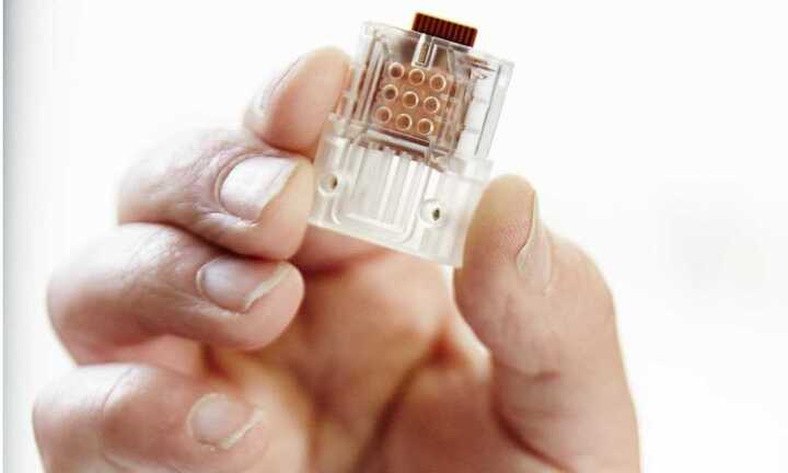 Phát minh mới: Xét nghiệm HIV chỉ bằng USB