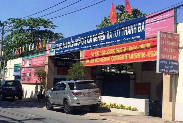 Cứa cổ bảo vệ, bỏ trốn khỏi trại cai nghiện không thành