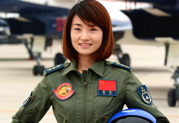 Nữ phi công đầu tiên lái chiến cơ J-10 của Trung Quốc tử nạn