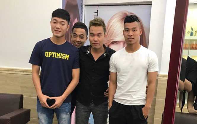 Tuyển thủ Việt Nam rủ nhau 'xuống tóc' trước AFF Cup 2016