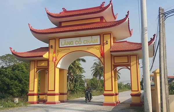 Bắt 2 nghi can sát hại cụ ông trông chùa, cướp tiền công đức