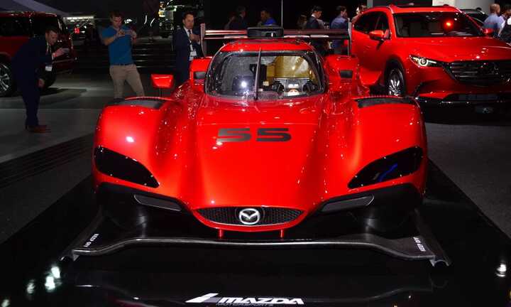 Mazda bất ngờ trình làng mẫu xe đua thể thao 'kỳ dị'