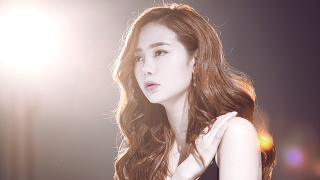 Minh Hằng nổi nóng khi tên tuổi bị lợi dụng PR cho phim dài hơn 1000 tập