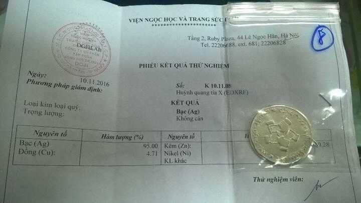 Vinacomin: Mua quà lưu niệm tặng công nhân chỉ bằng 1/4 giá thực?